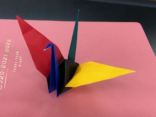 介護の授業で５色の鶴を折りましょう♡