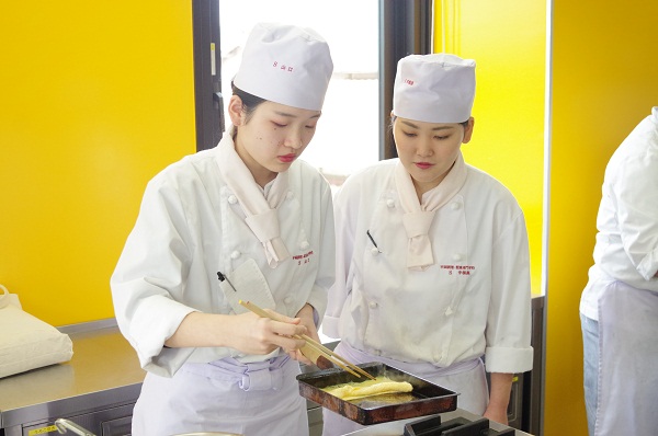平岡では和食・洋食・中華の全てを学びます！今日は和食の授業紹介！
