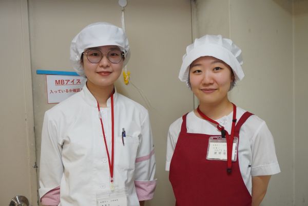 平岡栄養士専門学校　病院で実習してきました