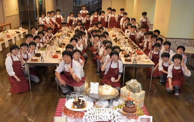 平岡調理・製菓専門学校　クリスマスケーキコンテストを実施しました！
