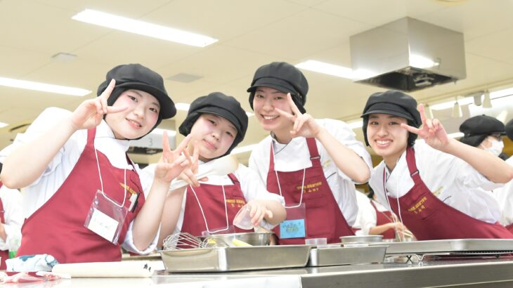製菓校☆新入生歓迎会を行いました！